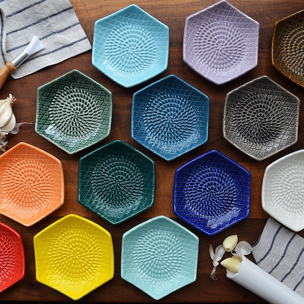 
                  
                    HANDMADE CERAMIC GRATER - 3 PCS SET
                  
                