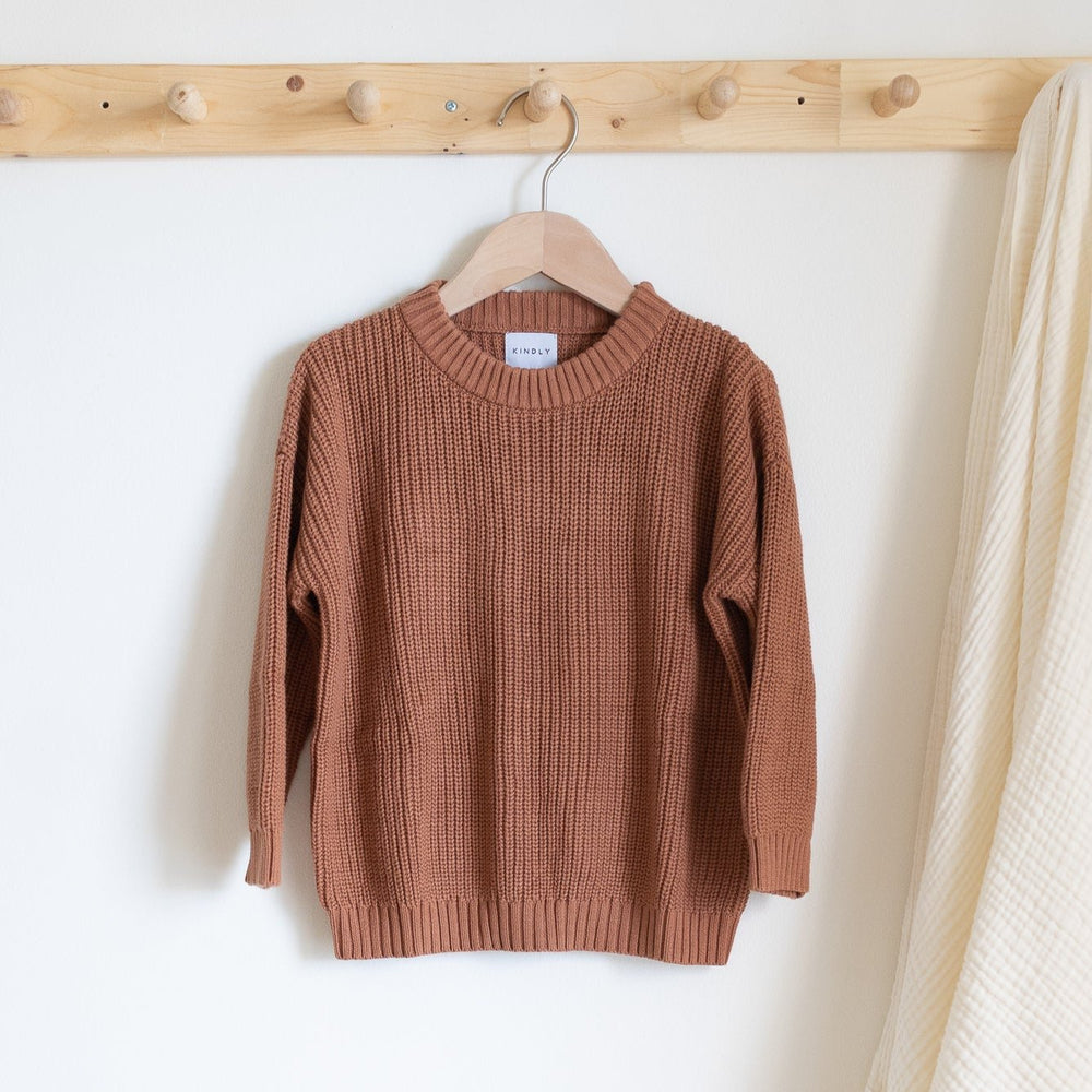 
                  
                    CHUNKY KNIT PULLOVER - CLAY
                  
                