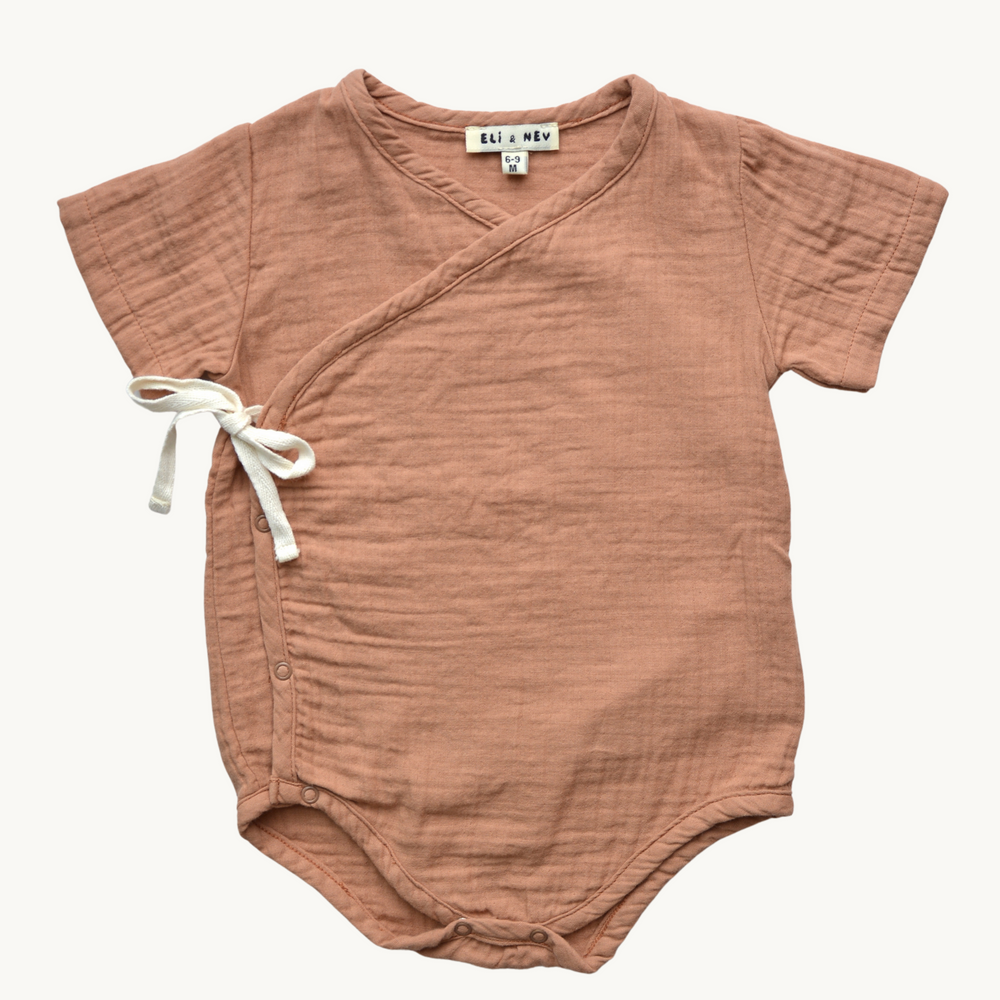 
                  
                    SIENNA BODYSUIT SHOR SLEEVES
                  
                